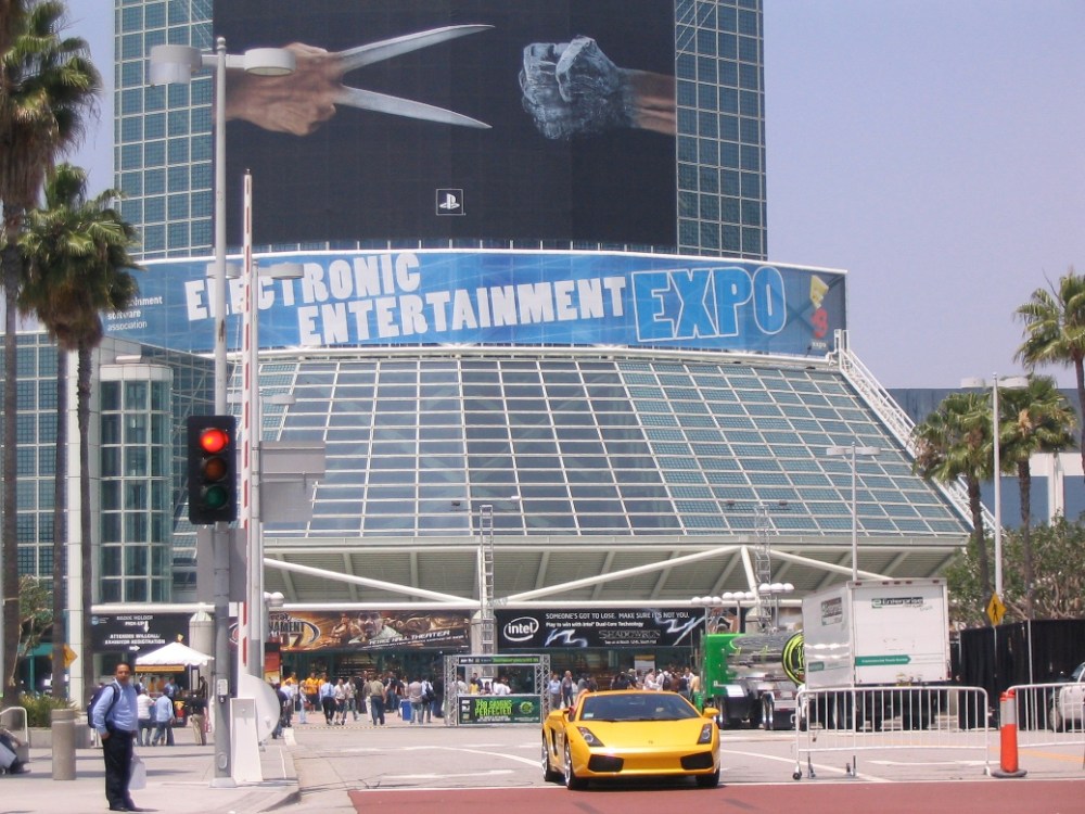 "E3 2006," Image by Flickr user Mulling It Over (CC)